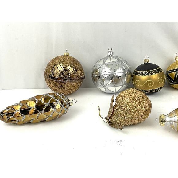 Lot of 10 Holiday Ornaments Christmas Glitter Bulbs Balls Pinecone Gold - Picture 2 of 16